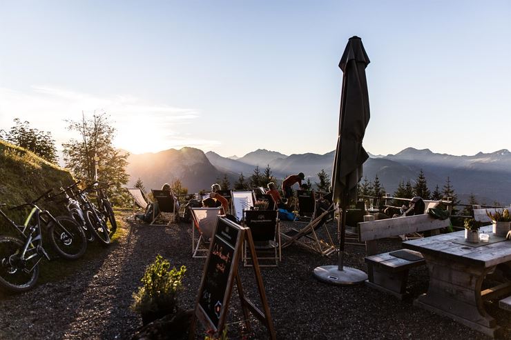 Weinbergerhaus Kufstein Terrasse Sonnenuntergang